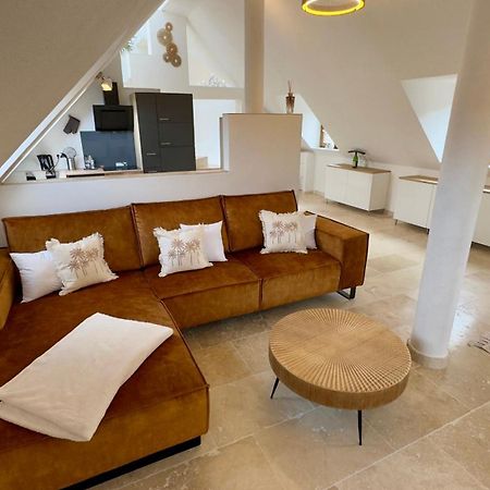 Design Penthouse Im Alten Schloss Deidesheim Kültér fotó