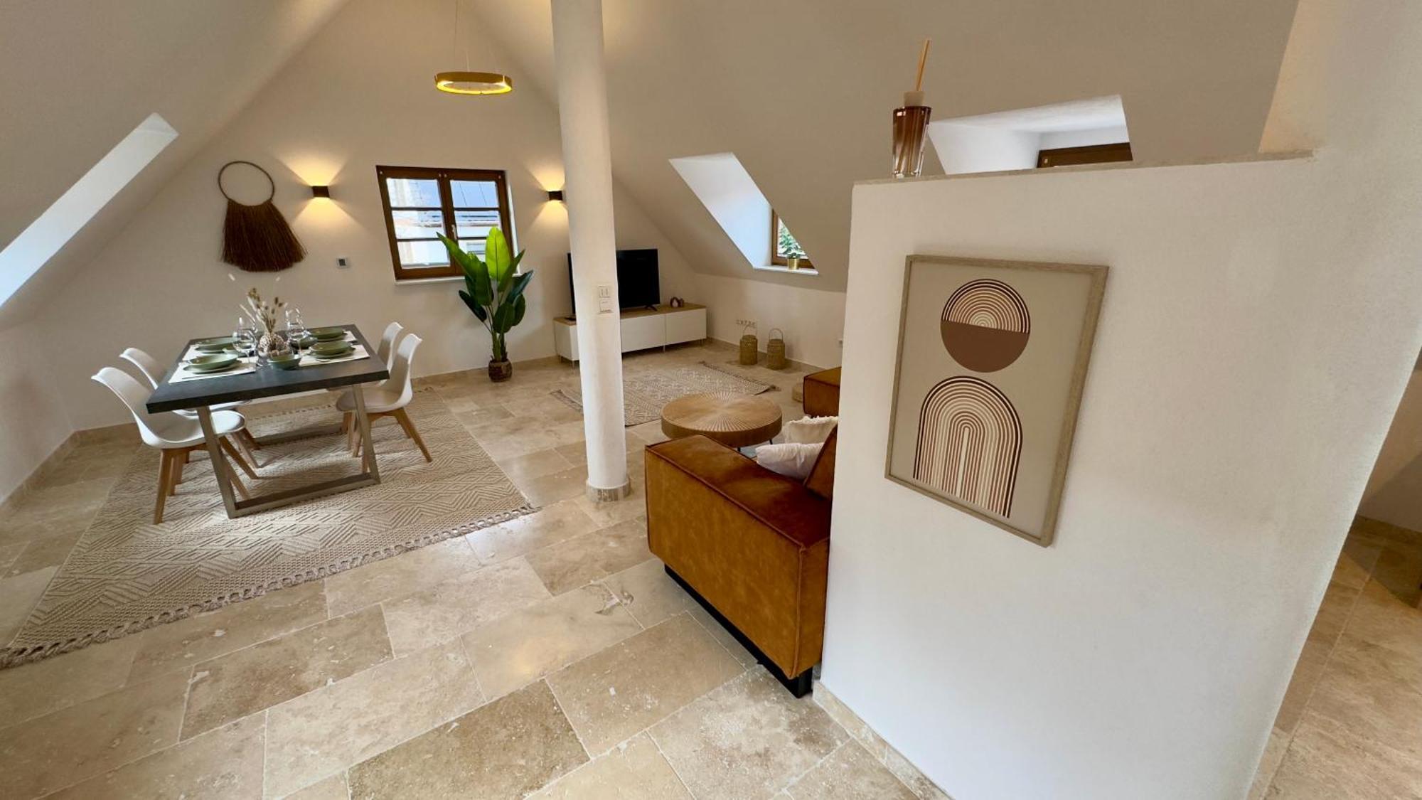 Design Penthouse Im Alten Schloss Deidesheim Kültér fotó